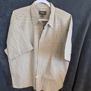 Vintage Eddie Bauer Checkered Short Sleeve Shirt - Gray and White dry cleaned